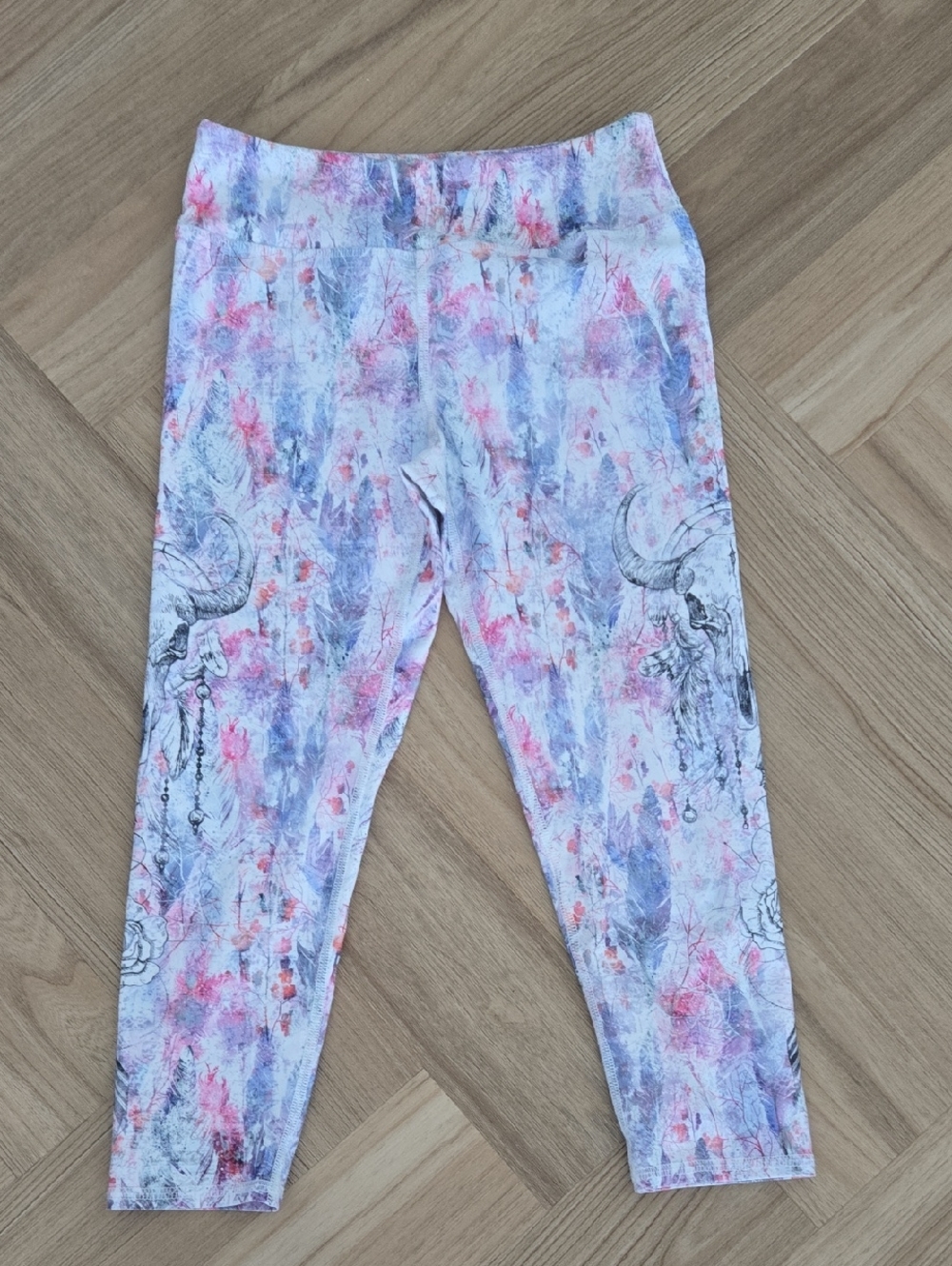 Evolution And Creation Crop Leggings Medium